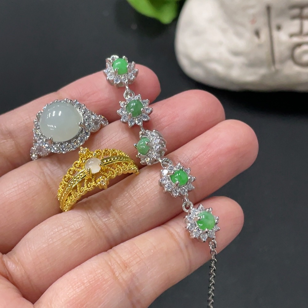 F35081223 Jadeite Inlaid Ring Bracelet Sell as a Lot Non-Gold