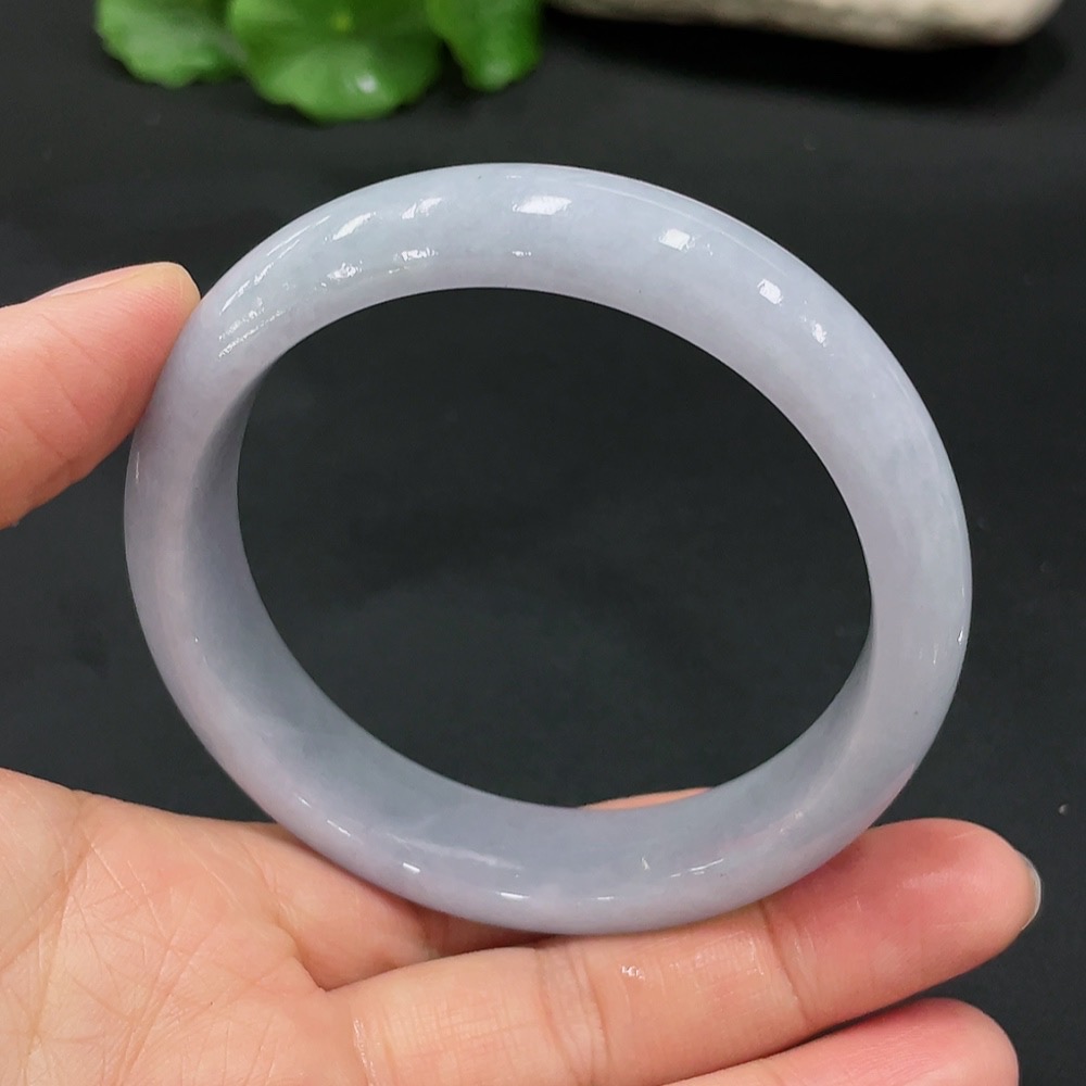 F25928370 Jadeite Regular Bangle, Inner Diameter 59.1, Total Weight Approx. 65g
