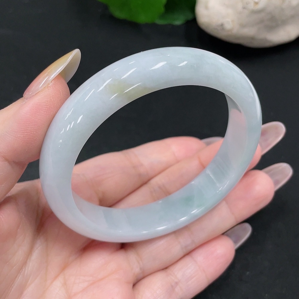 F34068294 Jadeite Round Bracelet Size 57.9 Total Weight Approx. 57g