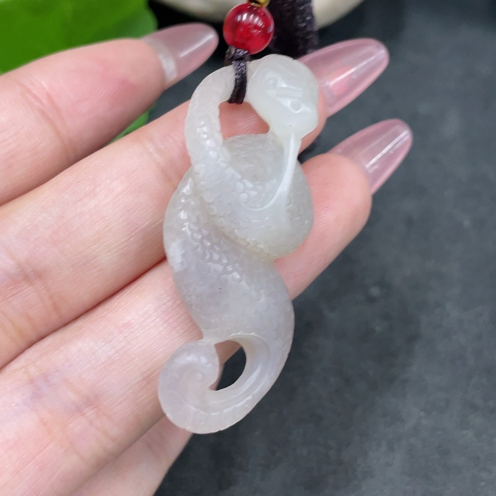 H33897177 Hetian Jade Pendant Snake Total Weight (with rope) 10g