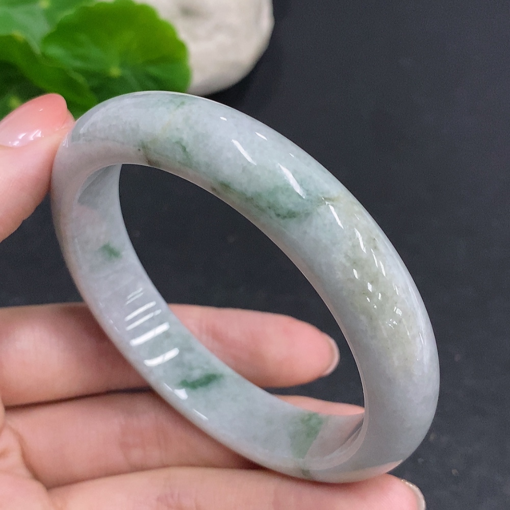 F33933733 Jadeite Round Bangle Size 57.8 Total Weight Approx.56g
