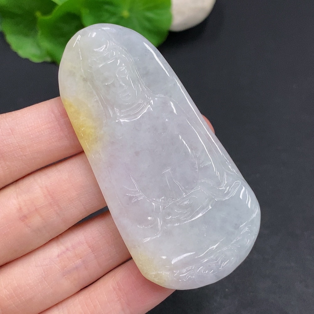 F31687890 Jadeite Guanyin Pendant