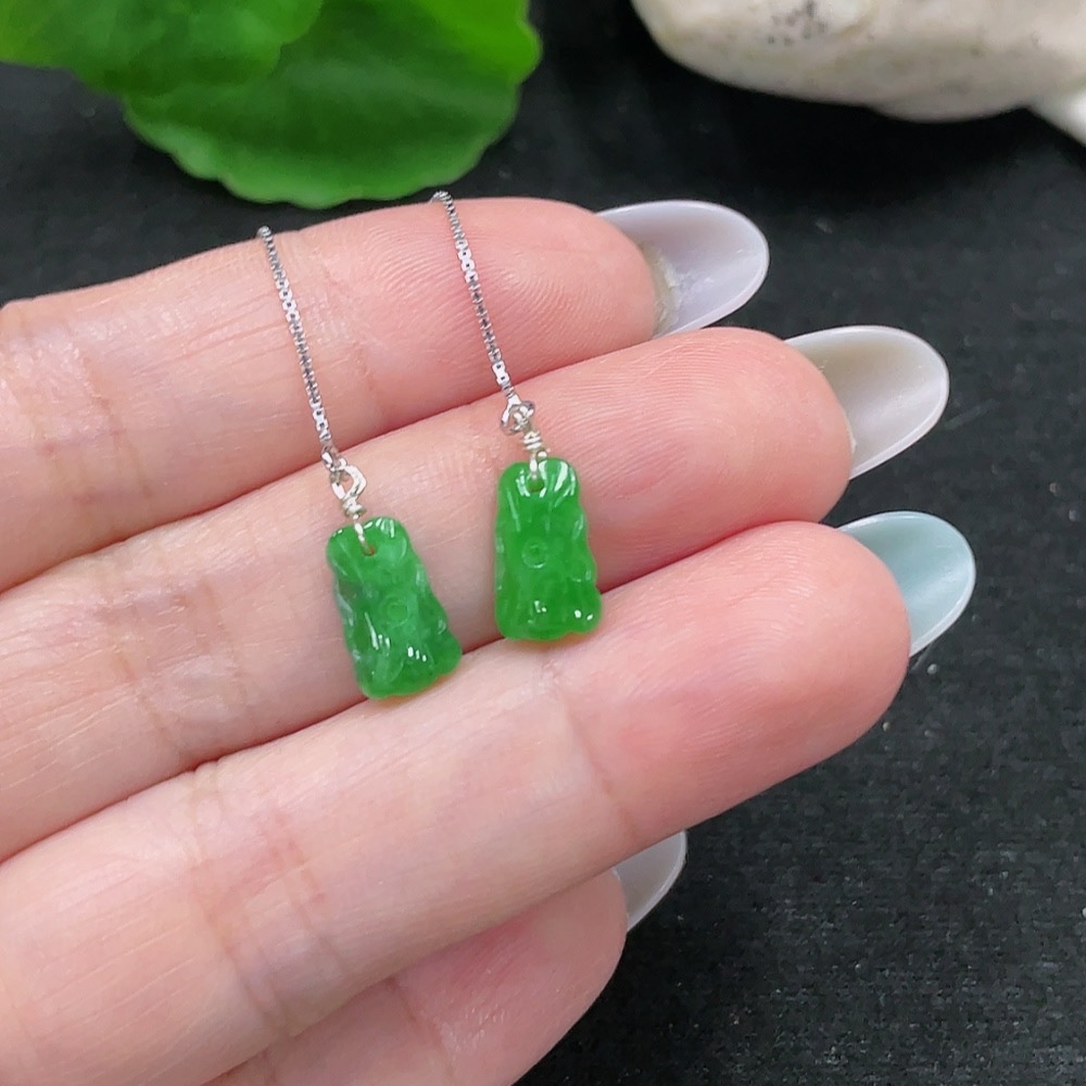 F33898719 A Pair of Jadeite Inlaid Earrings Total Weight Approx. 1.1g (Non-Gold Inlaid)