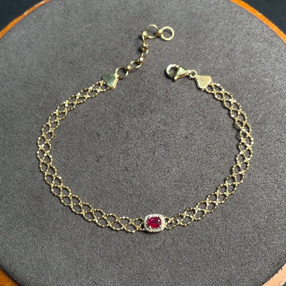 C33921944 Ruby Bracelet with Filling, 18K Gold, Diamond Accents, Total Weight Approx. 2.64g