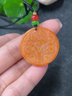 F34075974 Jadeite Antique Plaque Pendant with Non-Grade A Beads, Total Weight Approx. 7.76g