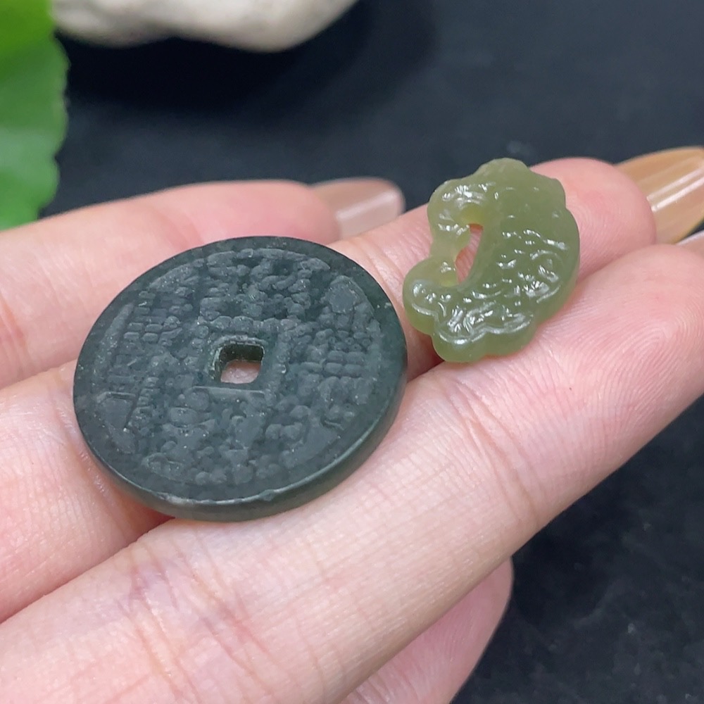 H31671213 Hetian Jade Pendant Total Weight Approx.4.6g