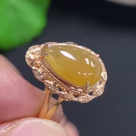 F28192095 Jadeite Water Drop Inlaid Ring 18k Gold Setting Size 14.5 Total Weight Approx. 1.83g Color Origin Undetermined With Diamond Accents