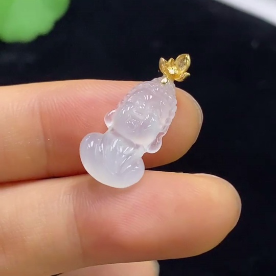 F34025046 Jadeite Pendant with 18K Clasp, Total Weight Approx. 1.6g