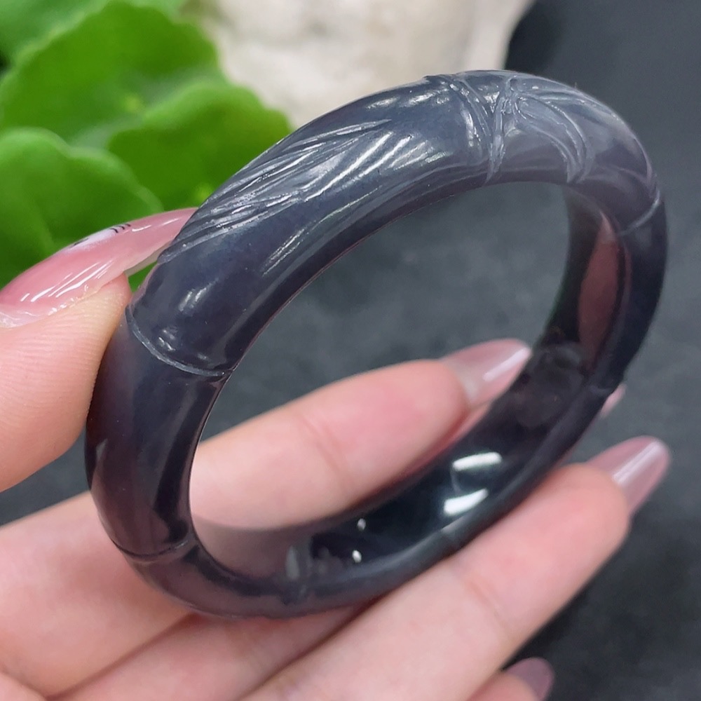 H33884710 Hetian Jade Carved Flower Bracelet Size 52.4 Total Weight Approx. 43.3g