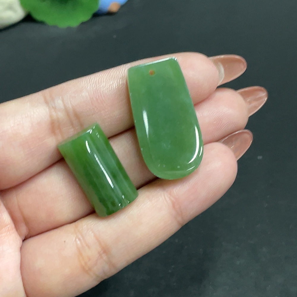 H34011268 Hetian Jade Jasper Inlaid Pendant, Total Weight Approx. 11.7g