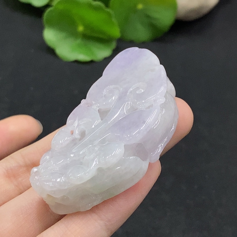 F34963902 Jadeite Pixiu Pendant Gross Weight: Approx. 42.26g