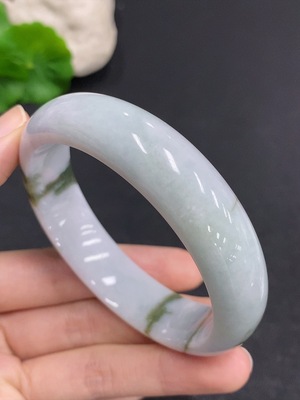 F33831604 Jadeite Round Bangle, Total Weight Approx. 68.3g, Size 58.5