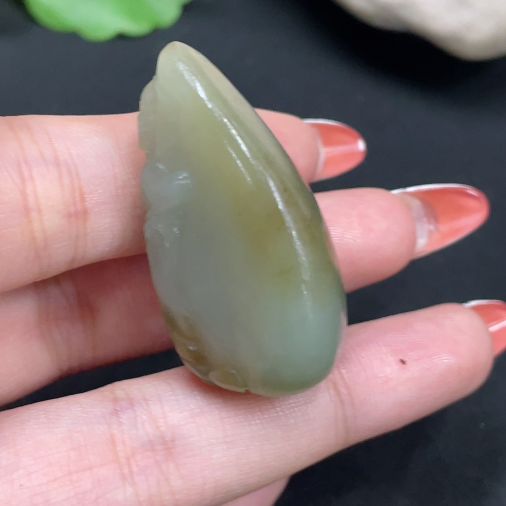 H34026157 Hetian Jade Pendant Guanyin Total Weight Approx. 27.2g