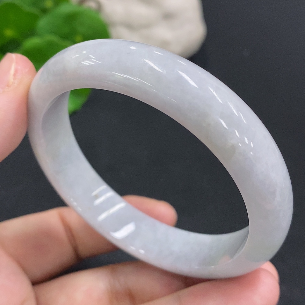 F30569763 Jadeite Round Bangle, Size 56.2, Total Weight Approximately 49.4g