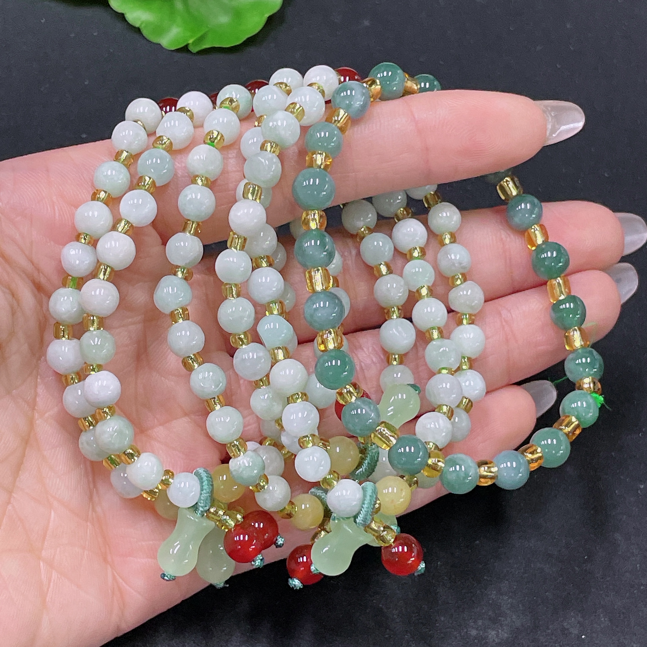 F35105398 Jadeite Bracelet with Non-A Grade Beads Sell as a Lot