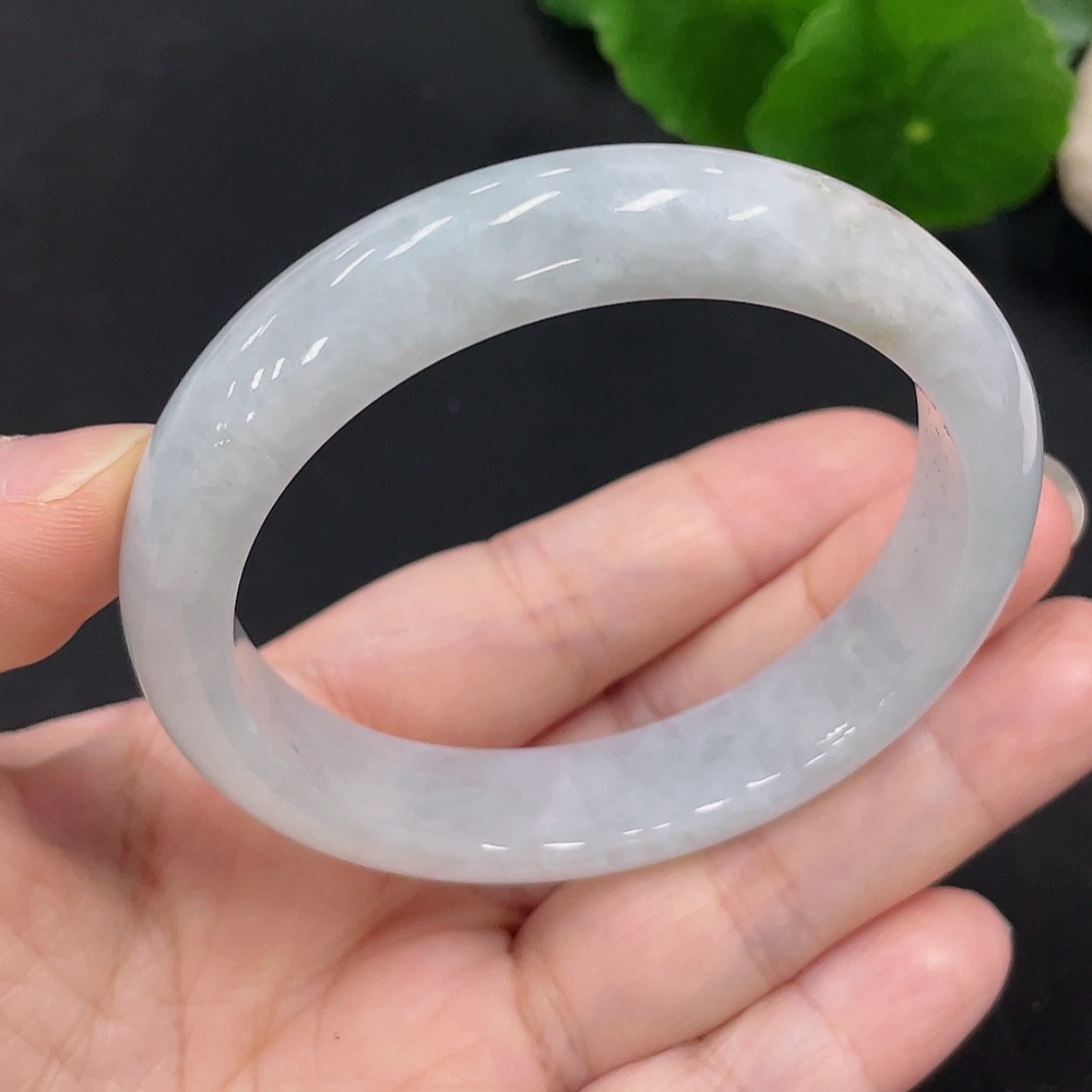 F30453294 Jadeite Regular Round Bracelet 54.8 Inner Diameter Approx.49.4g Total Weight