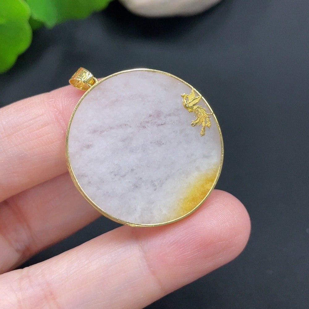 F23572443 Jadeite Inlaid Pendant 18K Gold Total Weight Approx. 4.3g