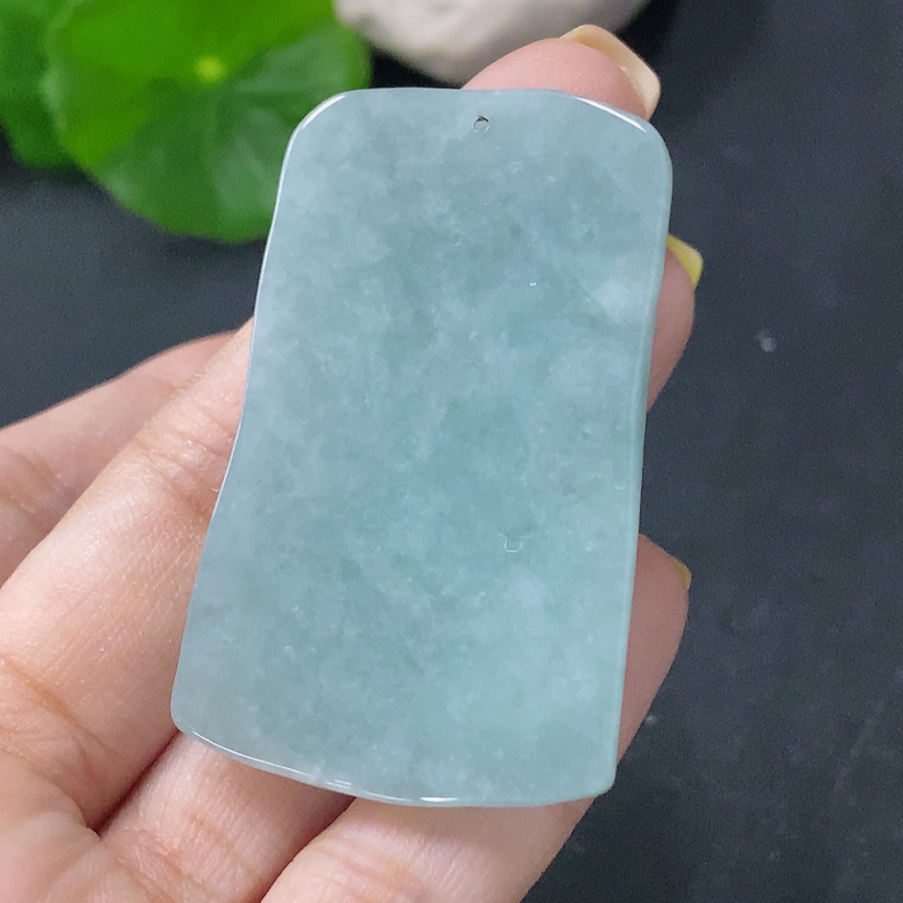 F28251413 JadeitePendant Antique Plaque