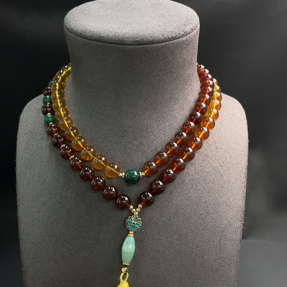 C19166965 Amber Beeswax Bead Strand Non-Gold Setting Approx. 9.8mm Total Weight About 55.45g Non-Amber Matching Beads