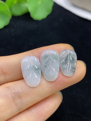 F36211240 翡翠镶嵌件一手走