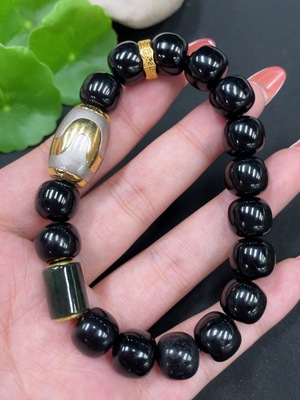 H34026919 Hetian Jade Bracelet, Approx. 10.7mm, Total Weight Approx. 42.2g, Color Origin Undetermined, Non-Gold