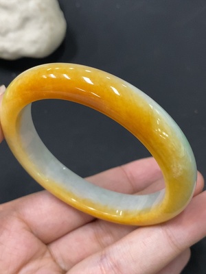 F28290911 Jadeite Round Bangle Size 54.8 Total Weight Approx. 50.07g Color Origin Undetermined