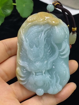 F34948973 Jadeite Dragon Pendant Total Weight Approx. 148.71g (Including Rope Weight) Yellow Part Color Origin Undetermined