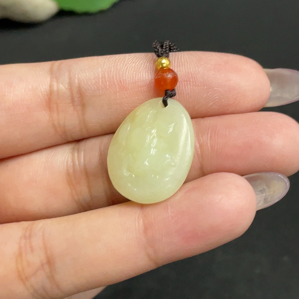 H34956478 Hetian Jade Pendant  Prosperity in Bloom  Total Weight: approx. 4.7g (including rope)