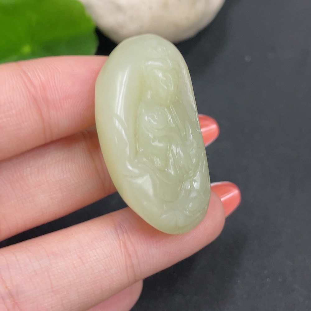 H34026567 Hetian Jade Pendant Guanyin Total Weight Approx. 16.5g