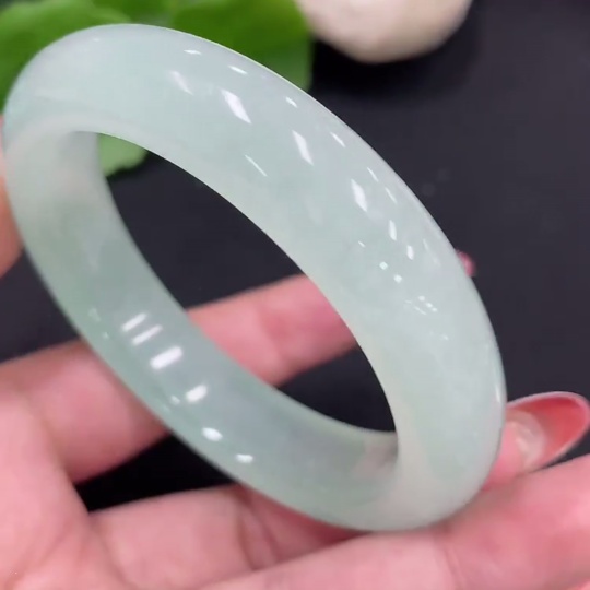 H34026470 Xiuyu (Serpentine Jade) Round Bracelet Size 55.4 Total Weight approx. 54.2g