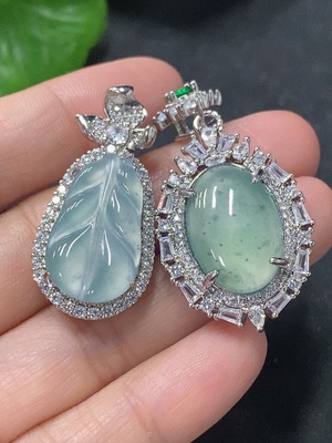 F33888030 Jadeite Leaf Inlaid Pendant Non-Gold Inlaid With Non-A Grade Stones