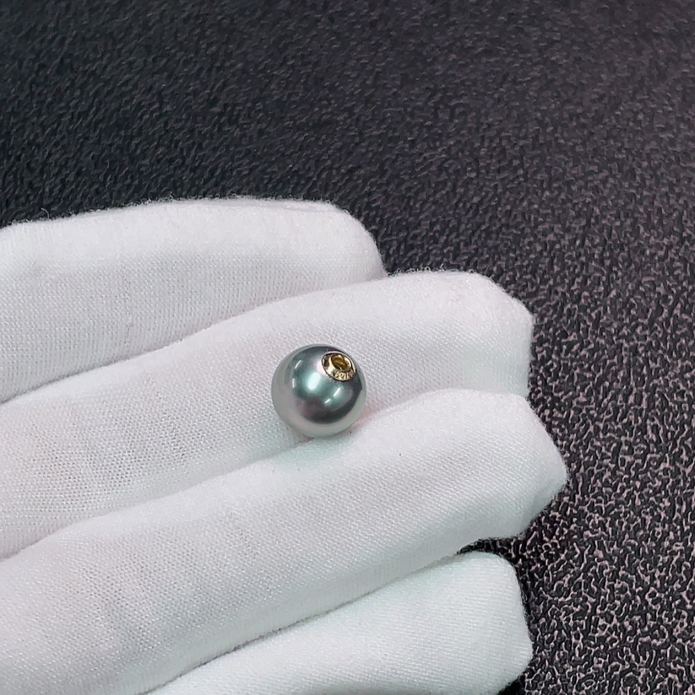 C34006307 Seawater Pearl Pendant 18K Gold Total Weight Approx. 1.37g Size About 9.7mm