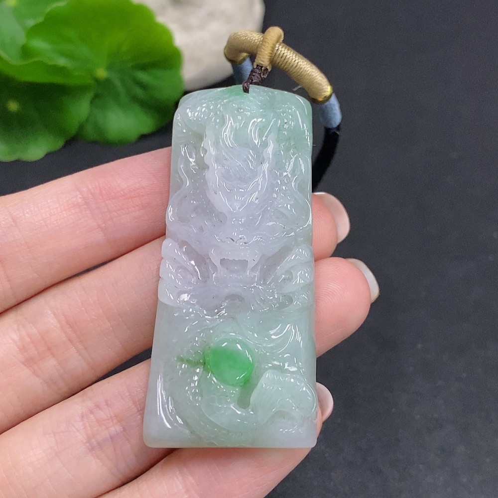 F34060633 Jadeite Soaring Dragon Pendant