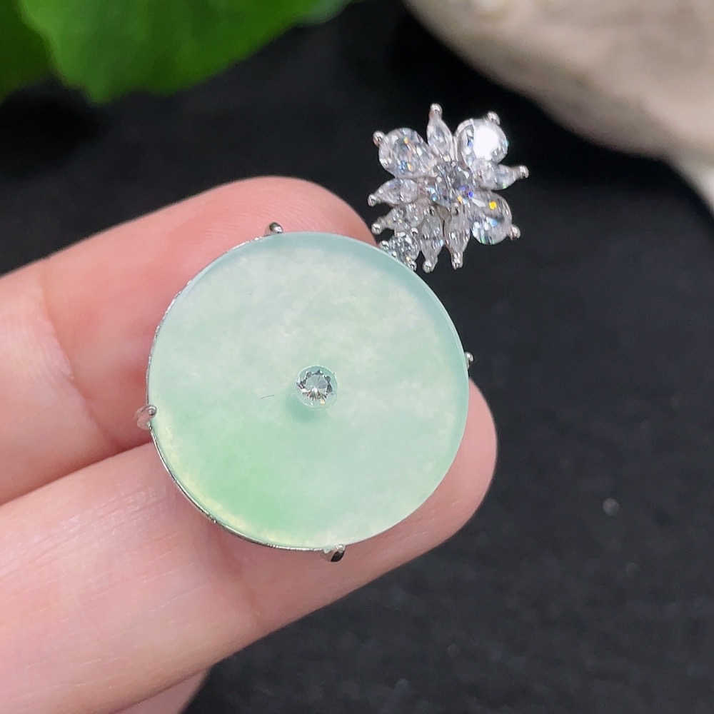 F33827004 Jadeite Inlaid Pendant Non-Gold Inlaid Total Weight Approx. 3.46g