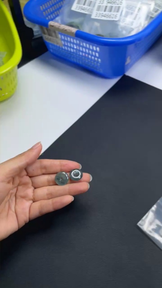 F33945883 Jadeite Pendant Sell as a Lot
