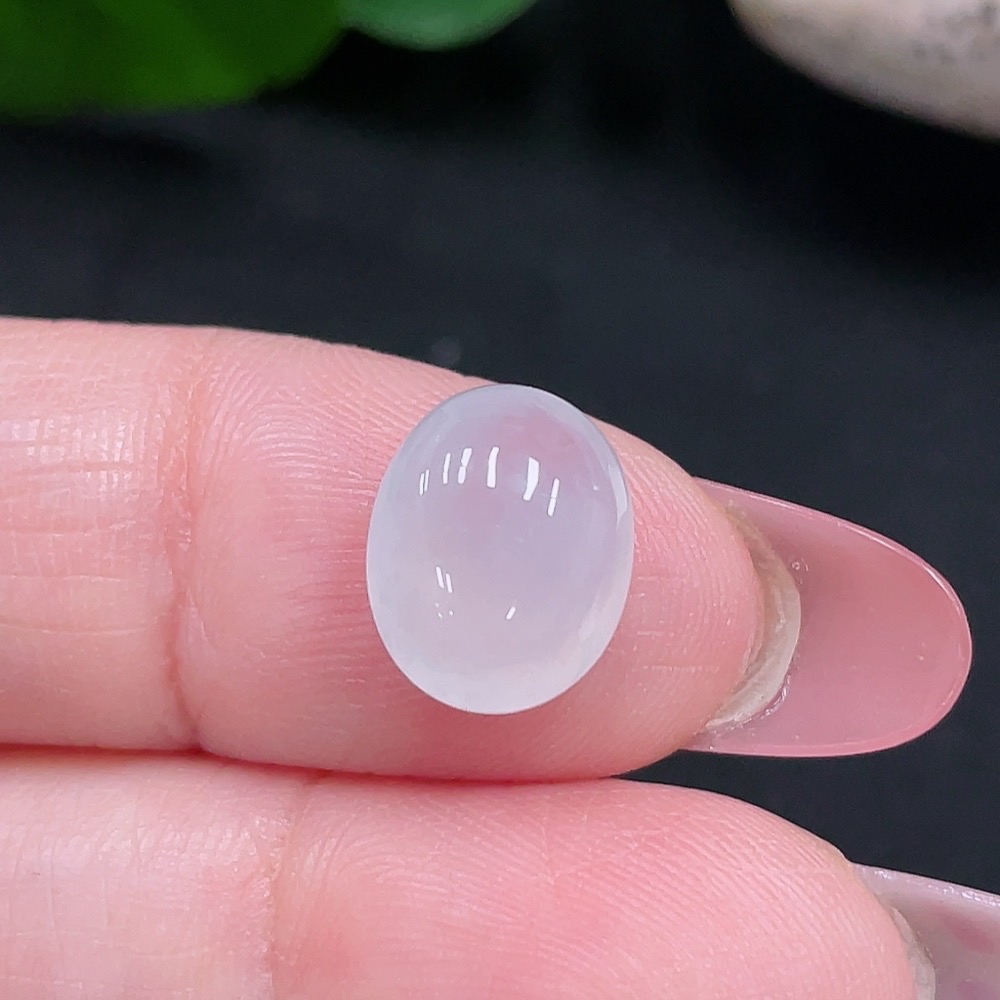 F34032402 Jadeite cabochon, total weight approx. 0.9g