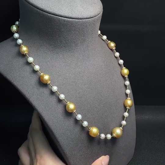 C32815852 Seawater pearl necklace with undetermined color origin and small freshwater pearls, non-gold, total weight approximately 38.66g, size about 6.2-13.7mm
