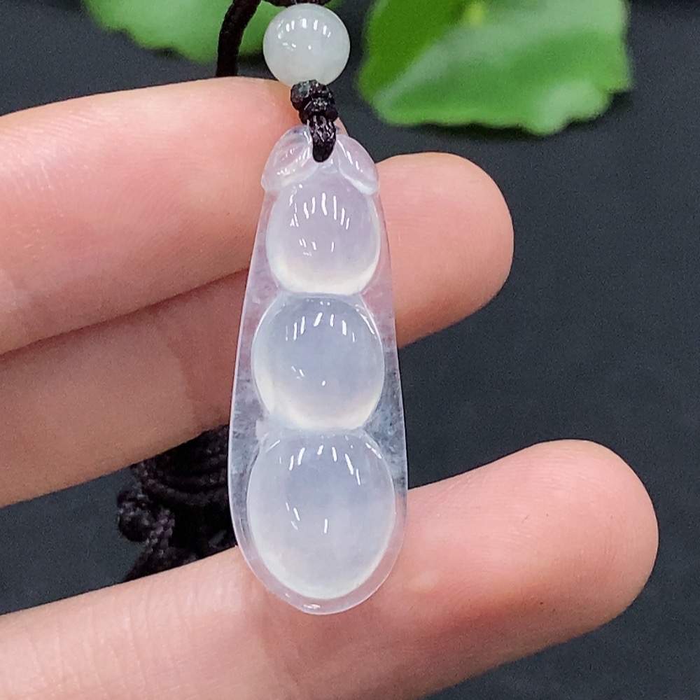 F33868001 Jadeite Lucky Bean Pendant