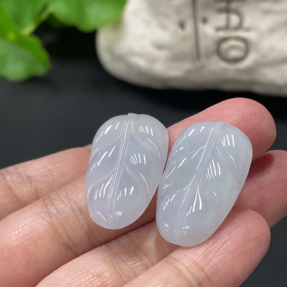 F34018058 Jadeite Pendant Sell as a Lot