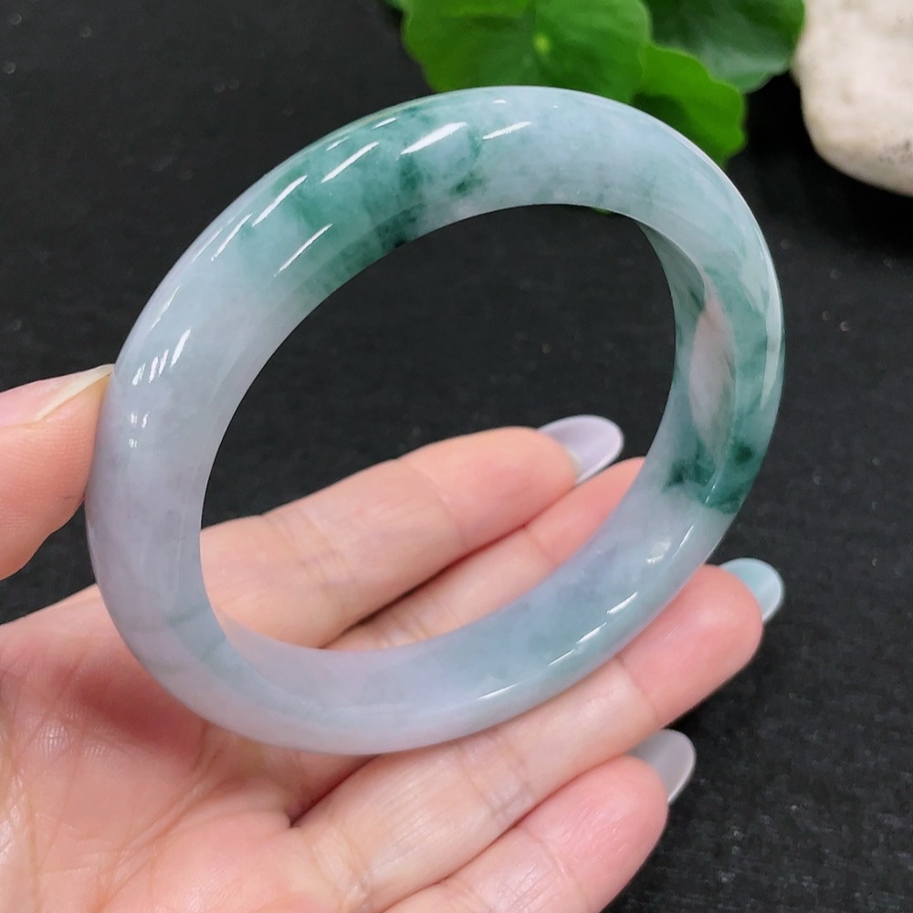 F33898730 Jadeite Round Bangle Size 58.3 Total Weight Approx. 61.8g