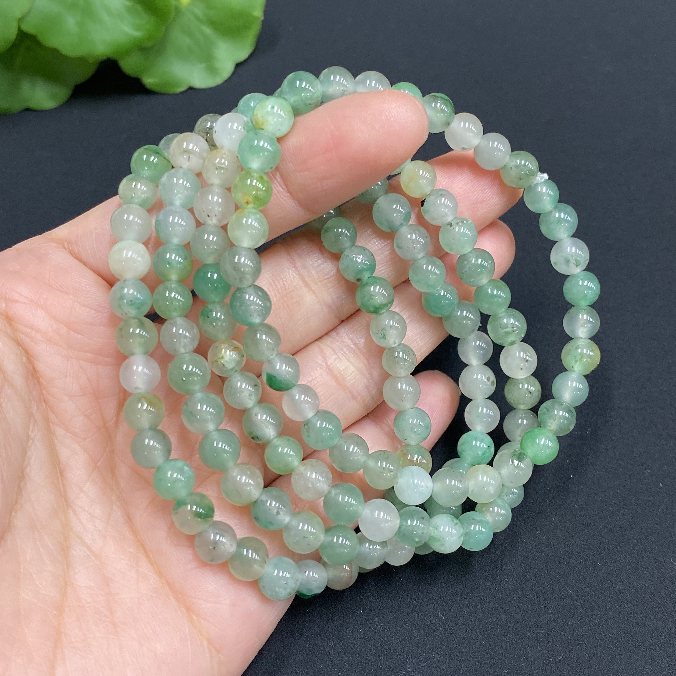 H34970760 African Emerald (Dulong Jade)