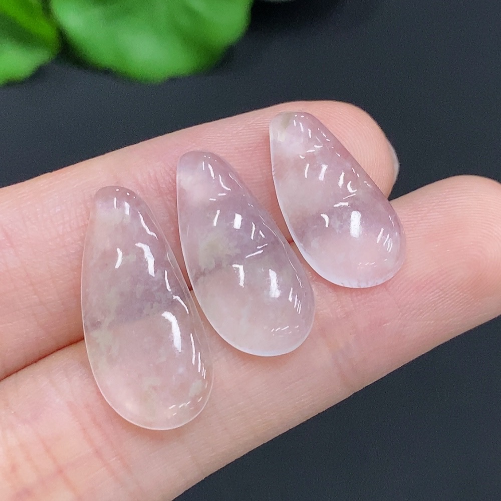 F30543720 Jadeite Pendant