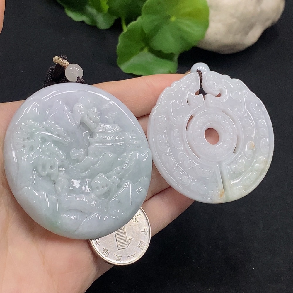 F32729724 Jadeite Pendant