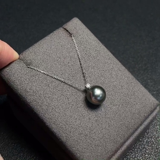 C34992210 Seawater Pearl Pendant Non-Diamond 18K Gold Total Weight Approx. 2.67g Including Chain Size Approx. 9.9mm