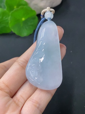 F28199790 Jadeite Lotus Pendant Total Weight Approx. 24.8g (including string weight)