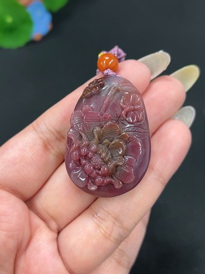 H41947168 紫绿玛瑙挂件 花开富贵 货品总重约[含绳]33.5g