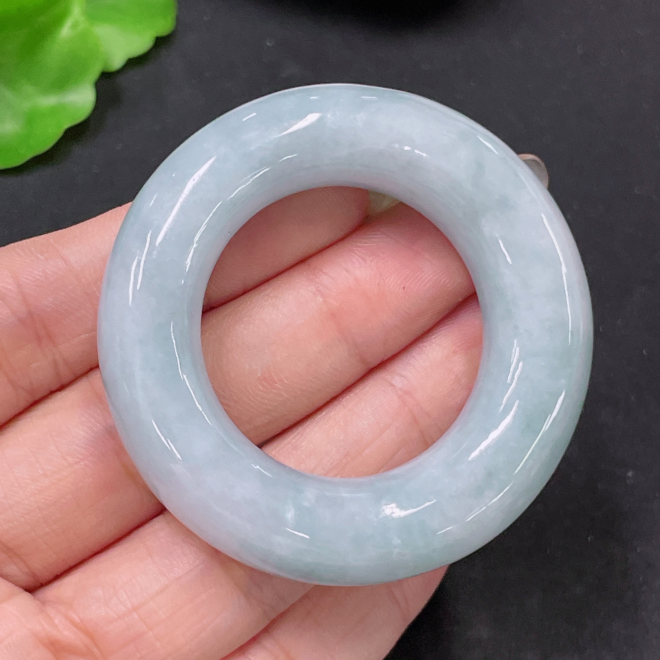F34064927 Jadeite Pendant Peace Ring Total Weight Approx. 49.18g