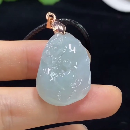 F33862261 Jadeite Enlightenment Pendant Non-Gold Total Weight Approx. 9.24g (Including Rope Weight)