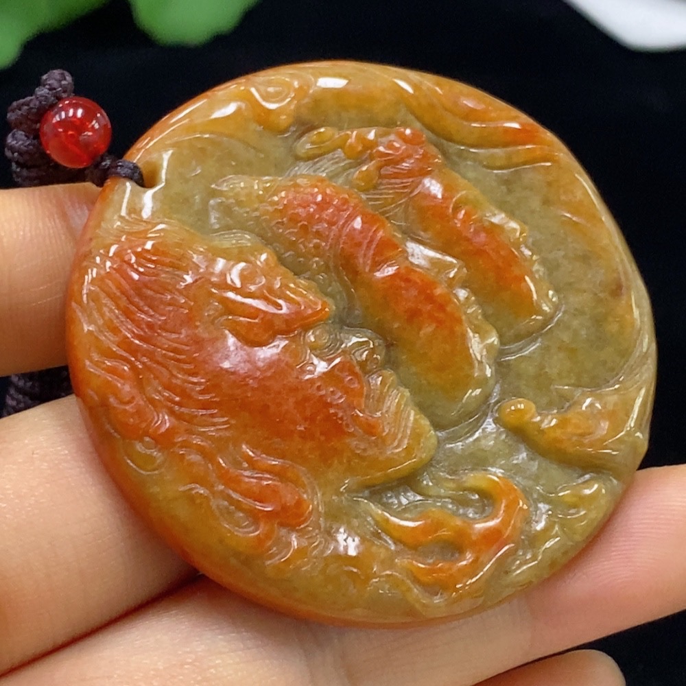 F34025780 Jadeite Pendant of a Moment's Thought