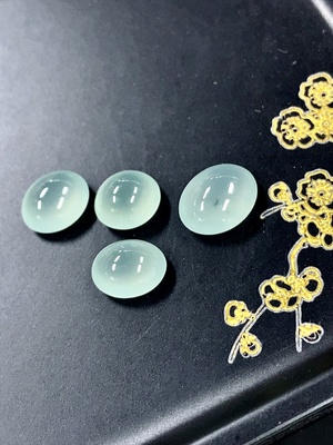 F46597227 翡翠蛋面 一手走 货品总重约1.85g